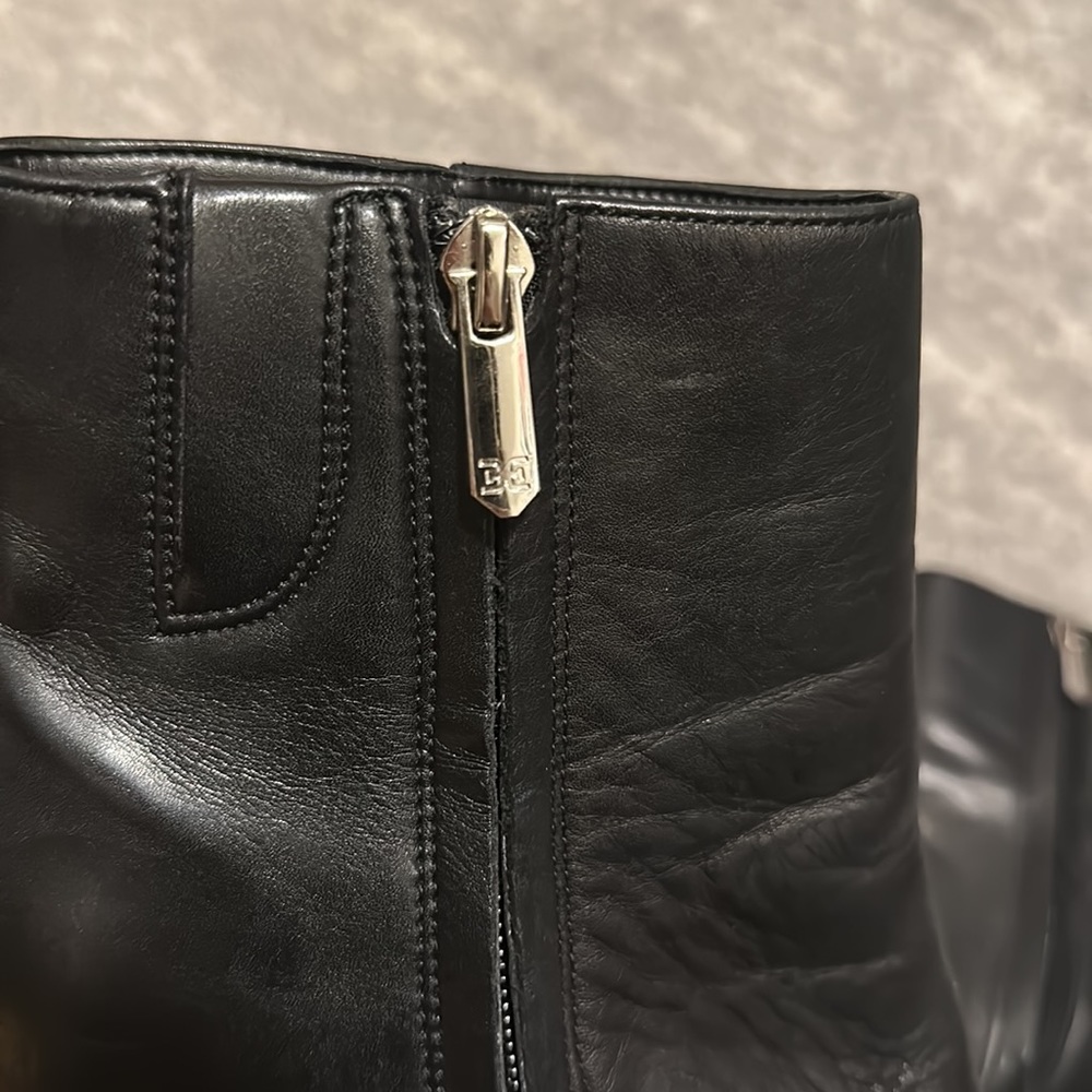 Sam Edelman Hilty Ankle Boots - Picture 4 of 10